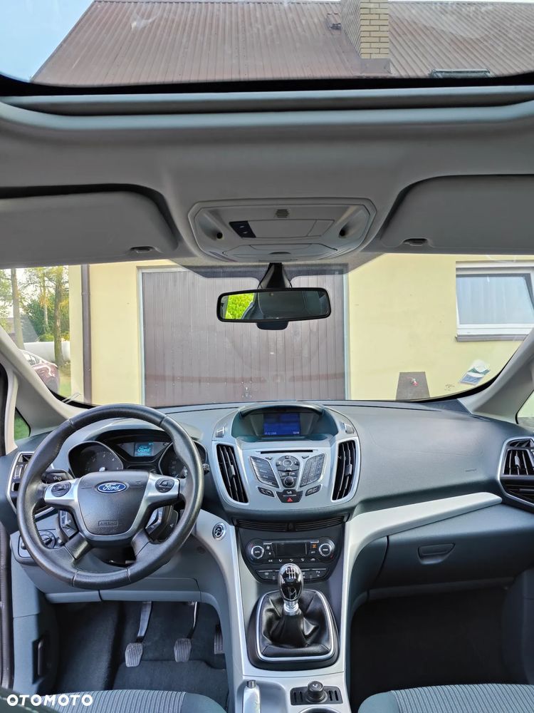 Ford Grand C-MAX 2.0 TDCi Titanium - 17