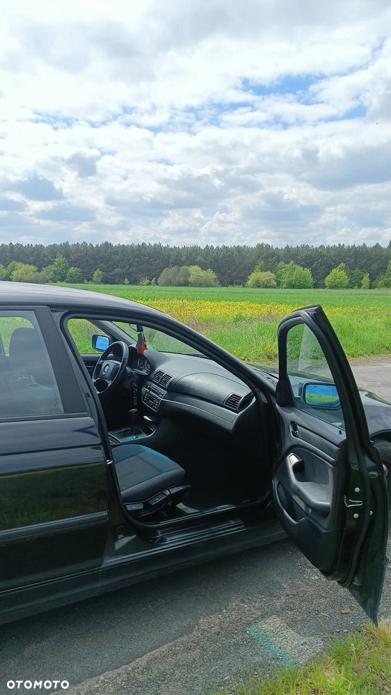 BMW Seria 3 316i - 4