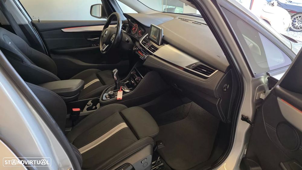 BMW 216 Active Tourer d Line Sport - 53
