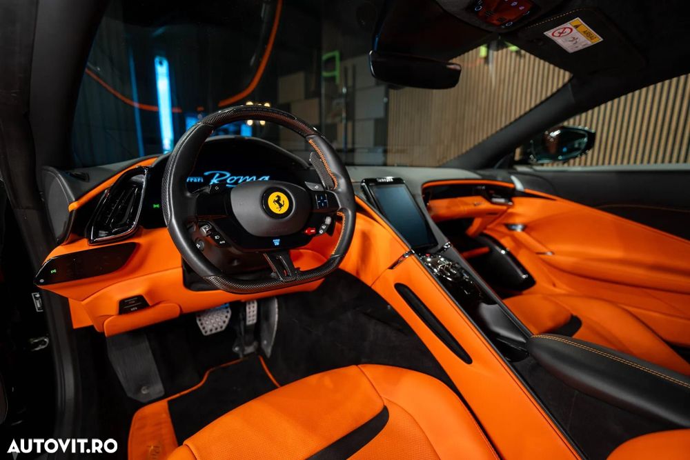 Ferrari Roma - 30
