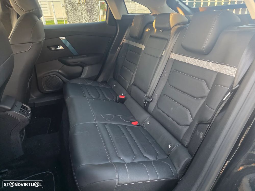 Citroën e-C4 50 kWh Shine - 15