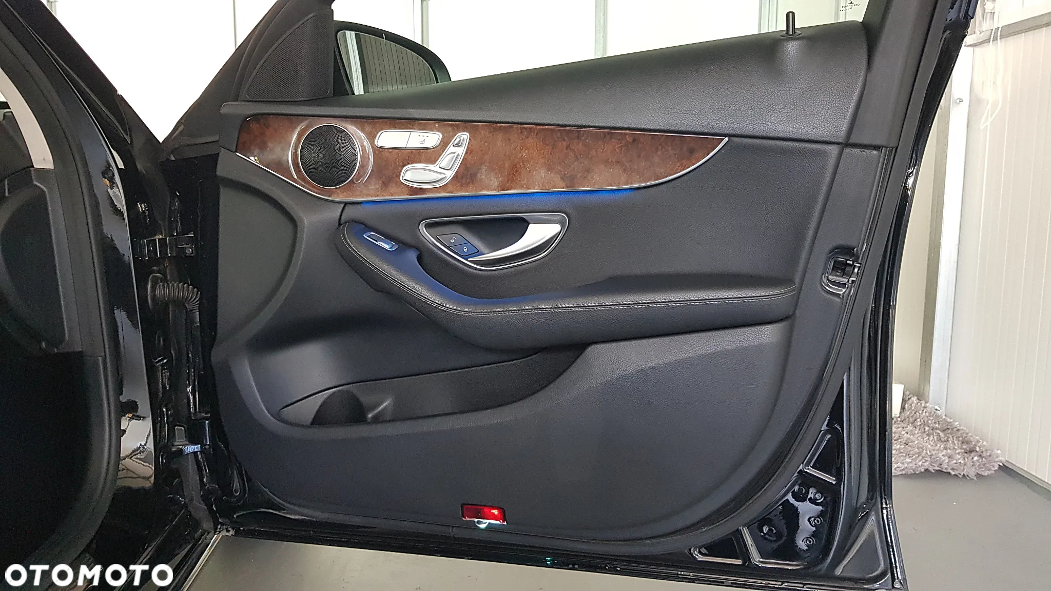 Mercedes-Benz Klasa C 300 7G-TRONIC Avantgarde - 26