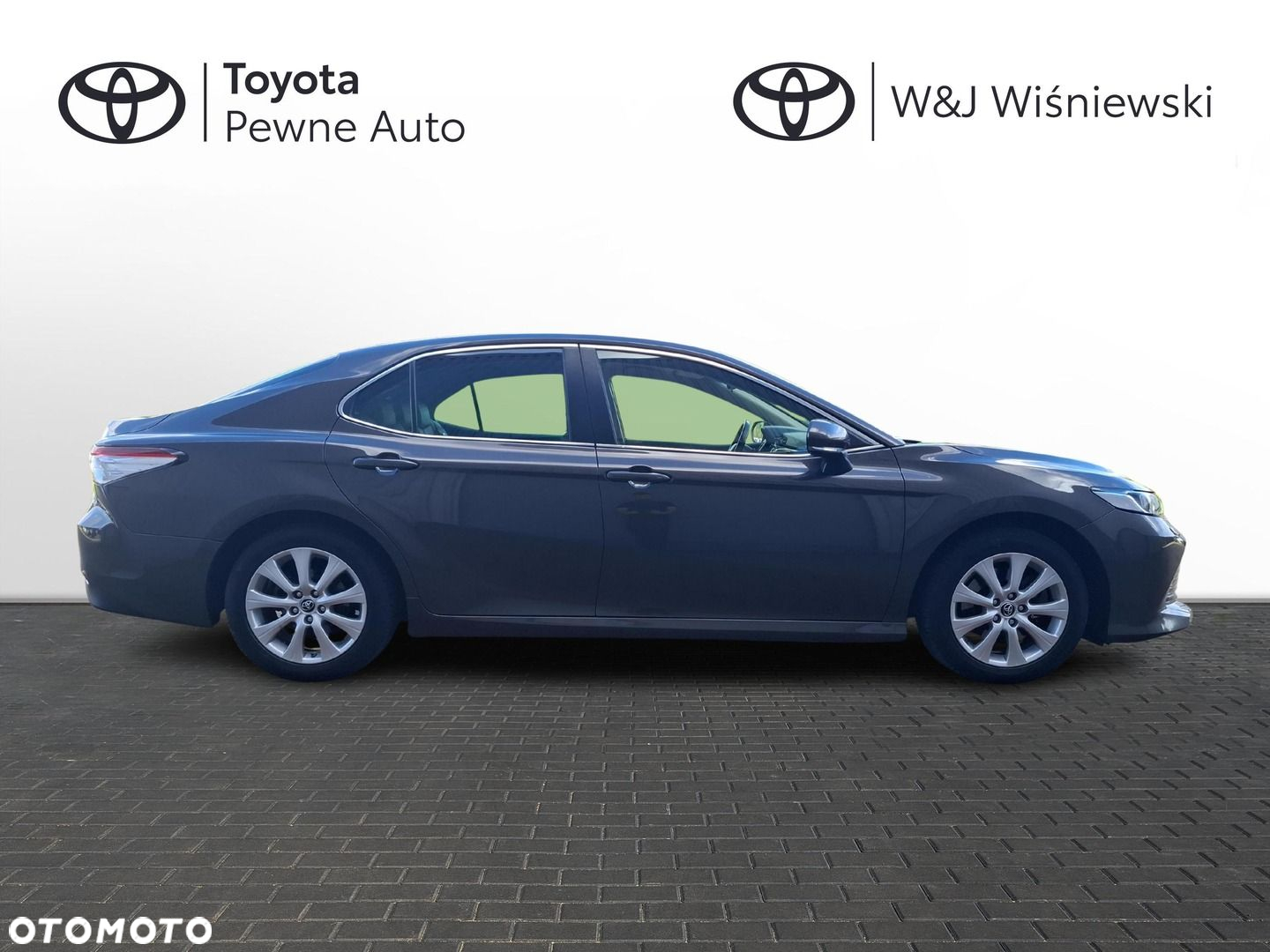 Toyota Camry 2.5 Hybrid Comfort CVT - 3