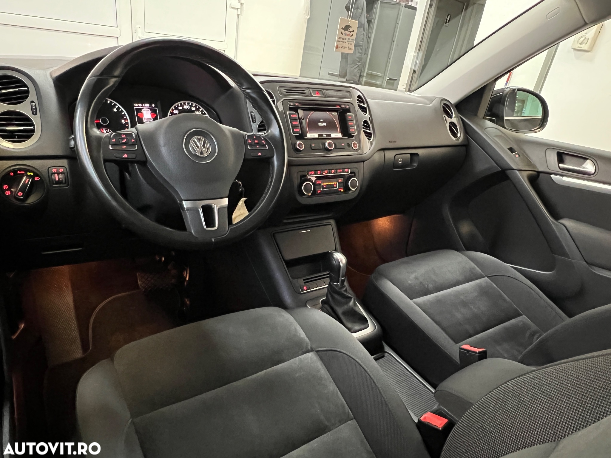 Volkswagen Tiguan 2.0 TDI 4Motion DSG Trend & Fun - 6