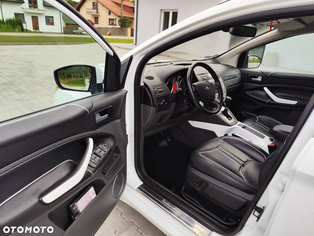 Ford Kuga 2.0 TDCi Individual MPS6 - 37