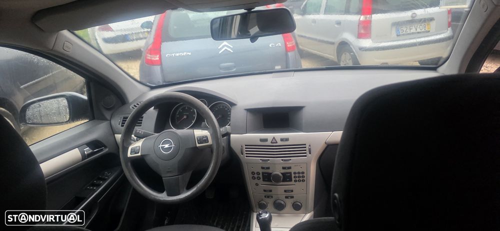 Opel Astra 1.3 CDTI Edition - 4