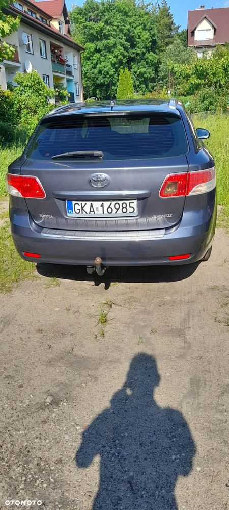 Toyota Avensis 2.2 D-4D Premium - 8