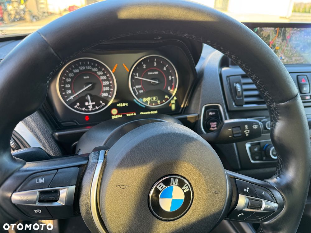 BMW Seria 1 120d Sport-Aut Sport Line - 21