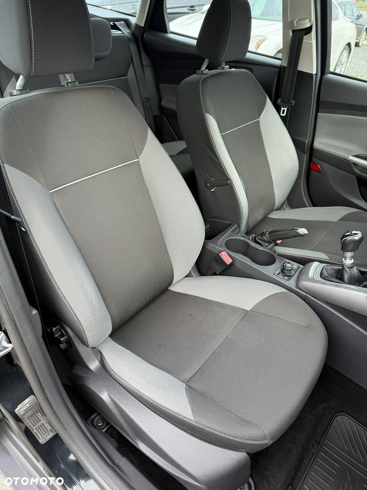 Ford Focus - 14