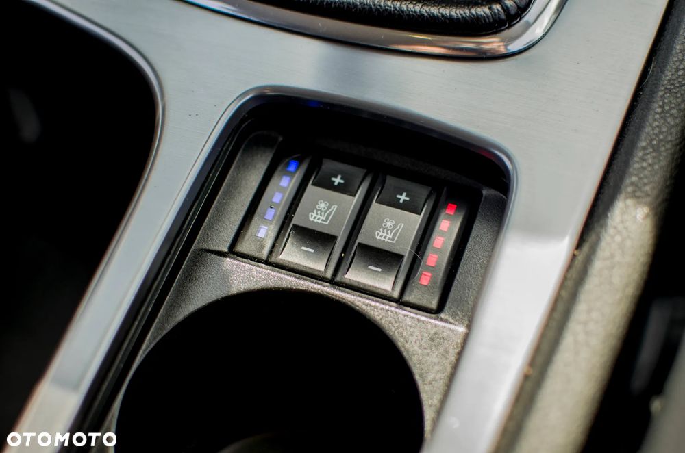 Ford Mondeo 1.6 TDCi Titanium - 18