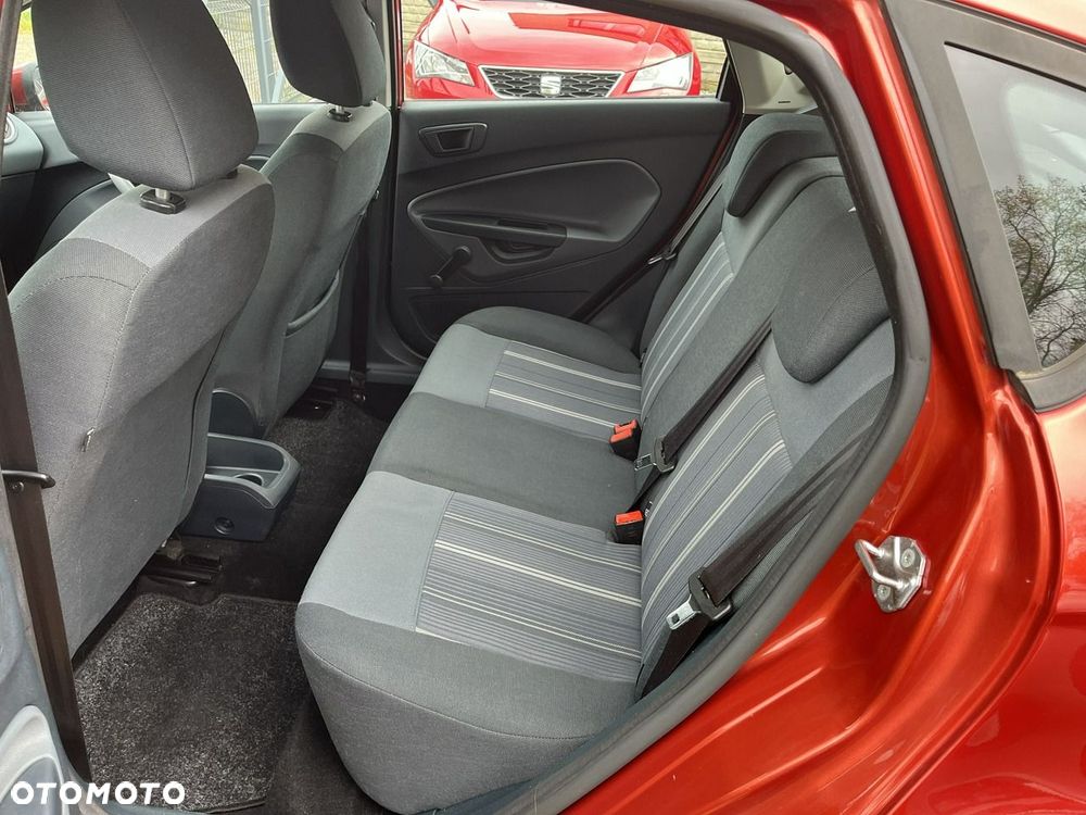 Ford Fiesta - 19
