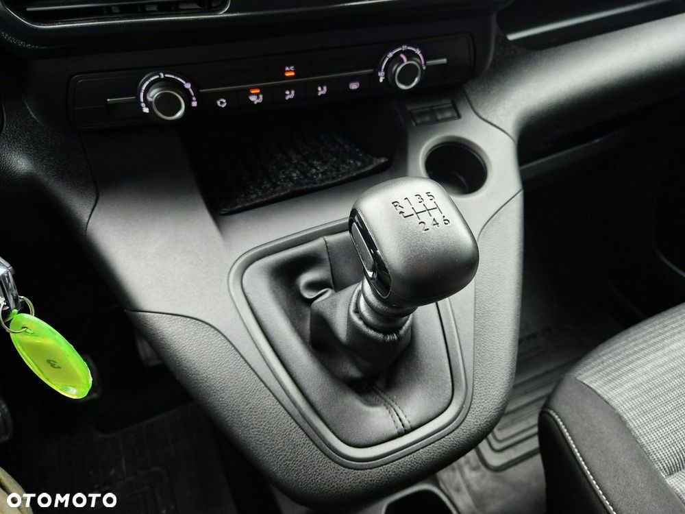 Toyota Proace City Verso 1.5 D-4D Business - 31