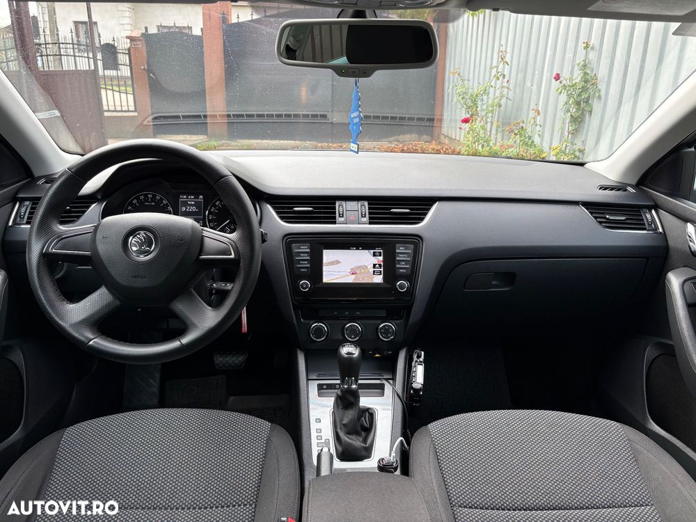 Skoda Octavia Combi 1.6 TDI Green tec DSG Edition - 5