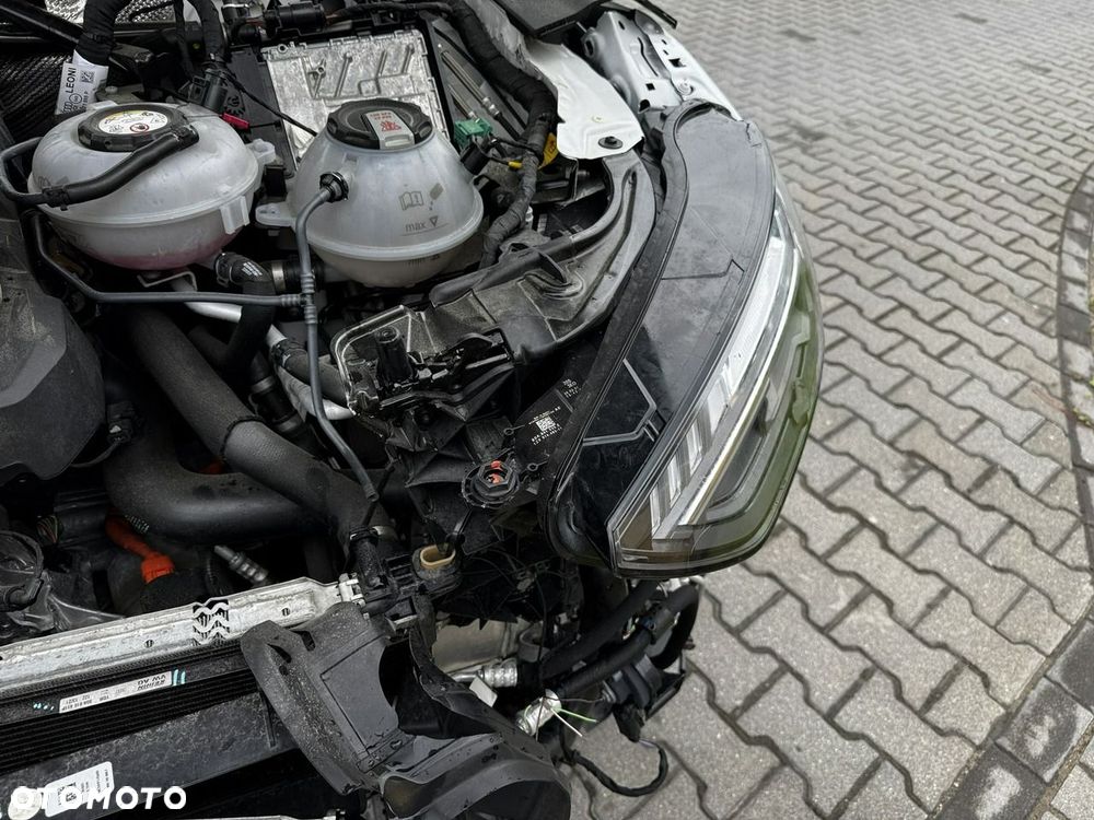 Audi Q5 55 TFSI e Quattro S Line S tronic - 22