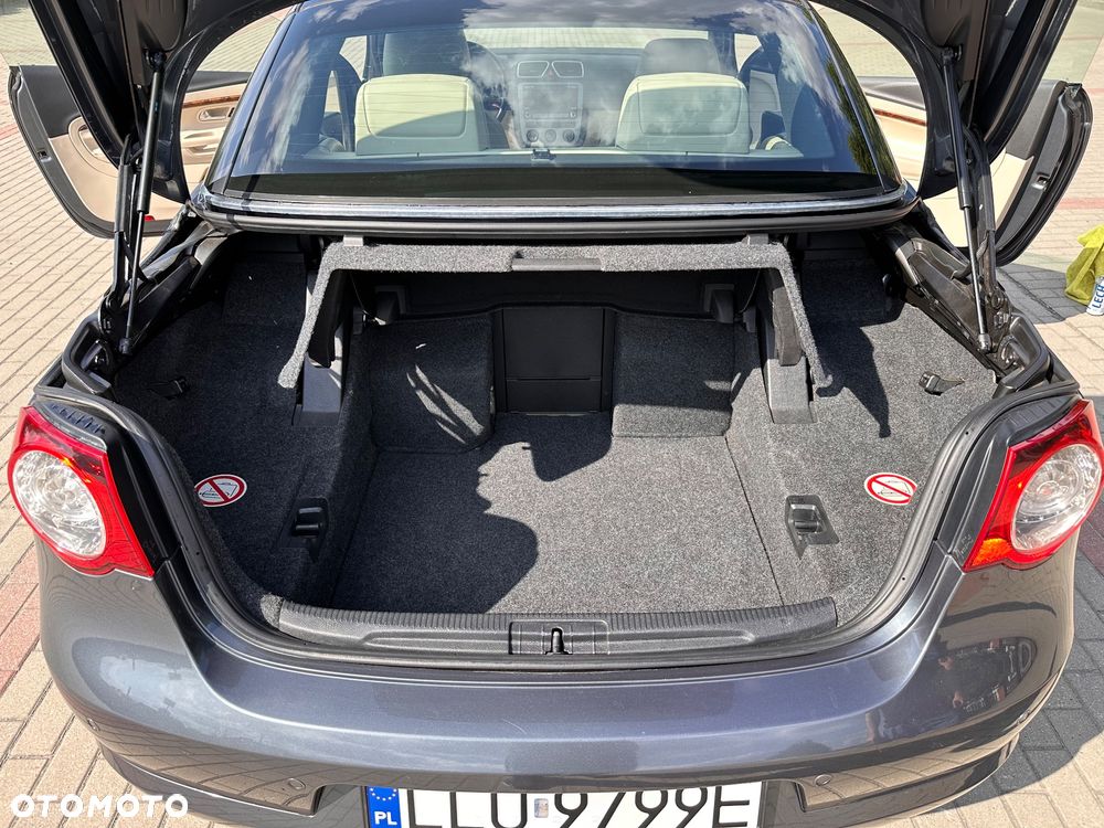 Volkswagen Eos 3.2 V6 DSG Individual - 23
