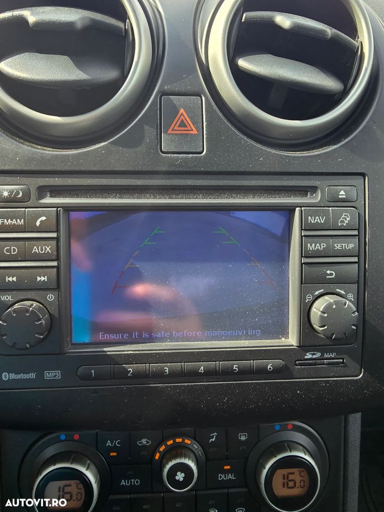 Nissan Qashqai+2 - 14