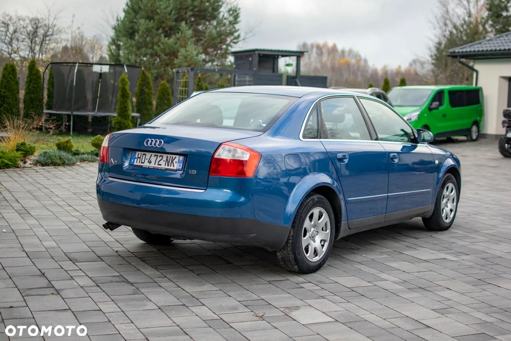 Audi A4 Avant - 19