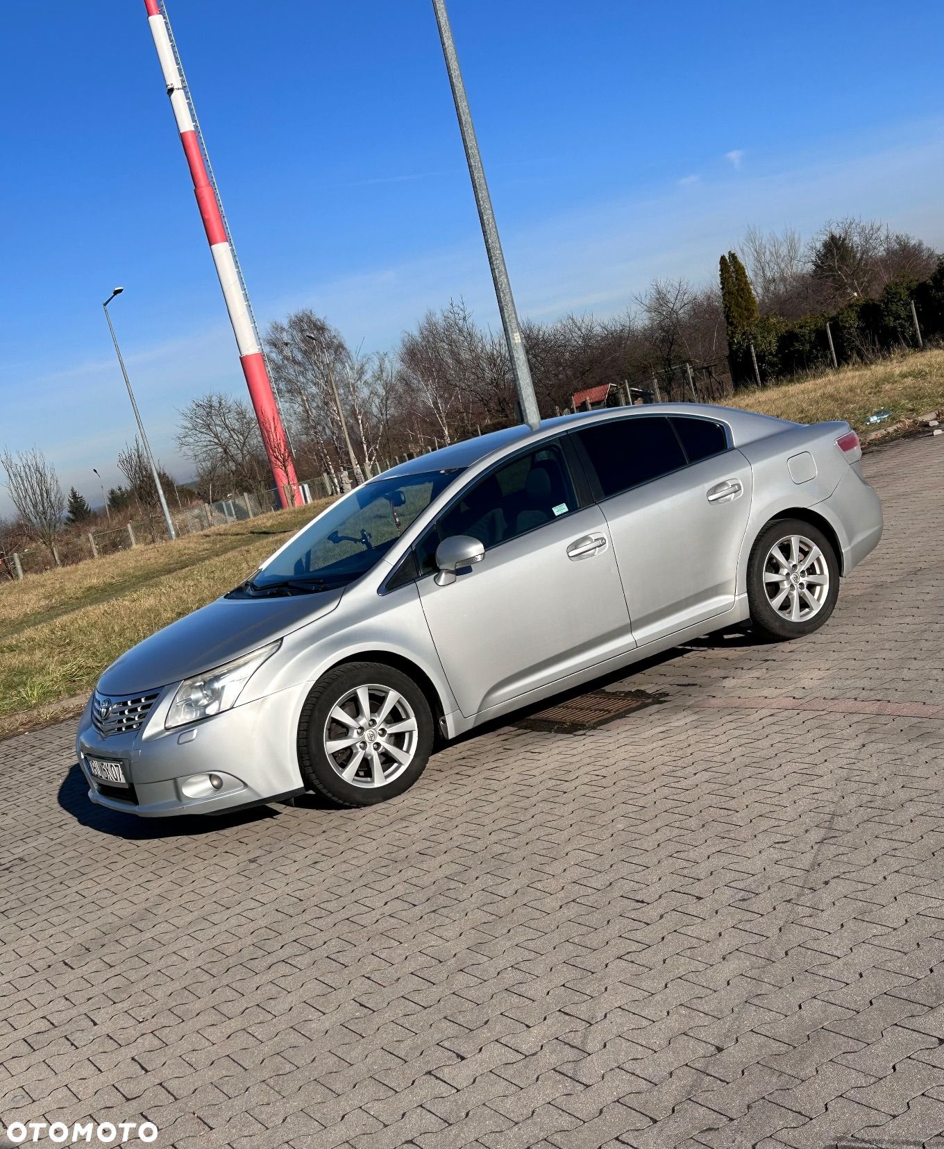 Toyota Avensis 2.2 D-4D Sol - 1