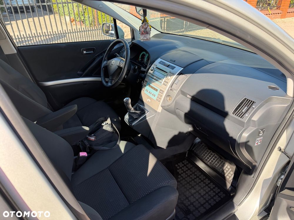 Toyota Corolla 1.8 CE - 10
