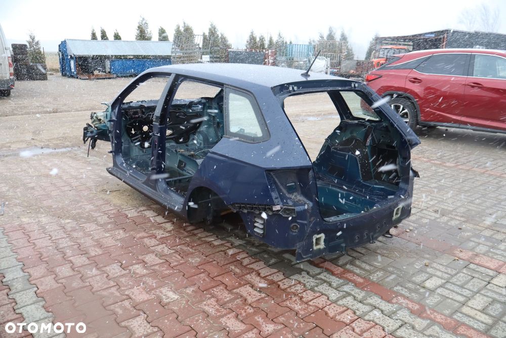 BŁOTNIK ĆWIARTKA PRAWY TYŁ SKODA FABIA III 1.0MPI - 6