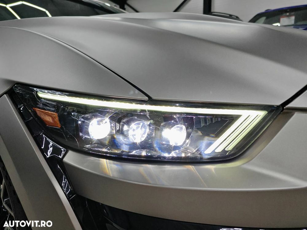 Ford Mustang 2.3 EcoBoost Aut. - 28