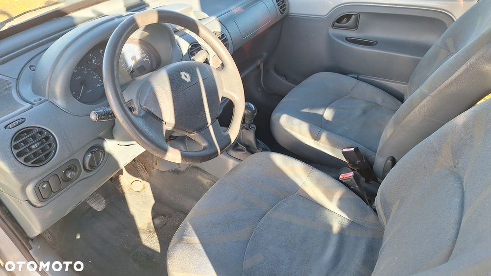 Renault Kangoo 1.9 DTi RTE - 8