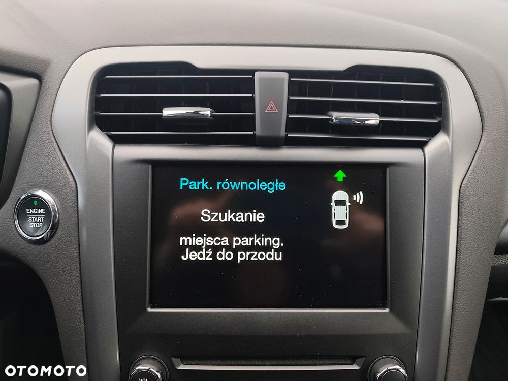 Ford Mondeo 2.0 TDCi PowerShift-Aut Allrad Titanium - 24