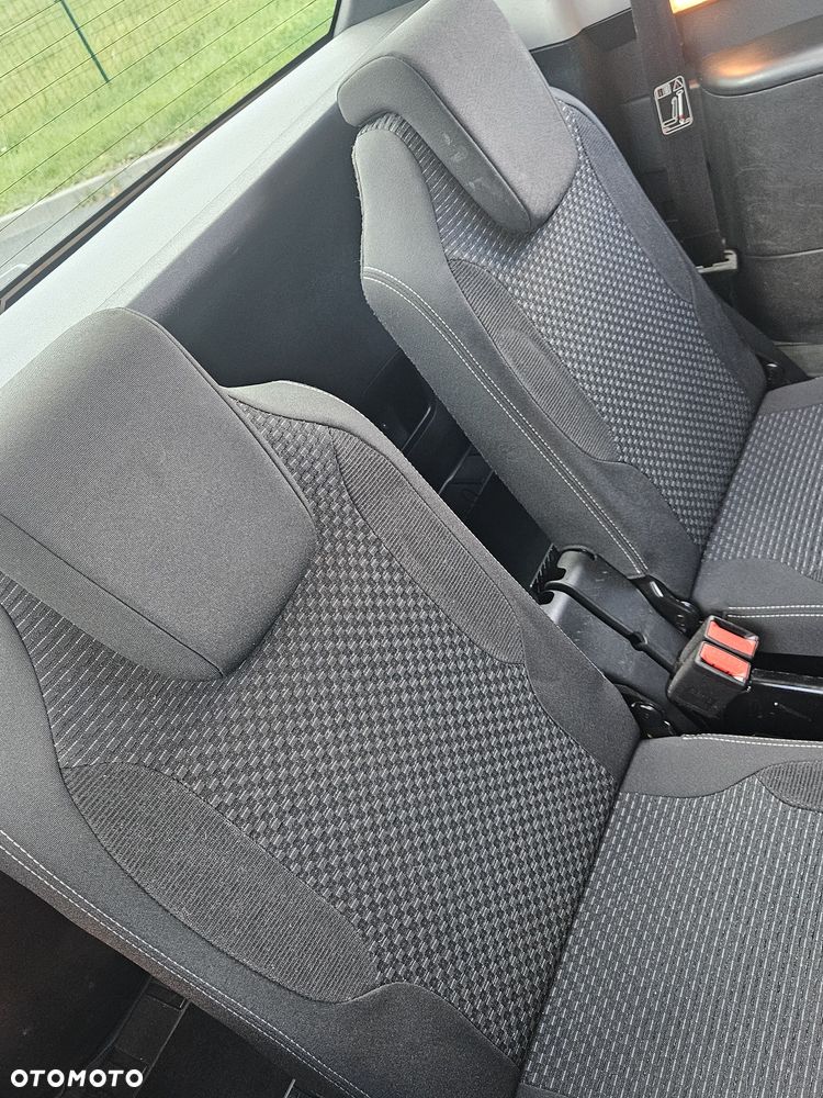 Citroën C4 Grand Picasso - 12
