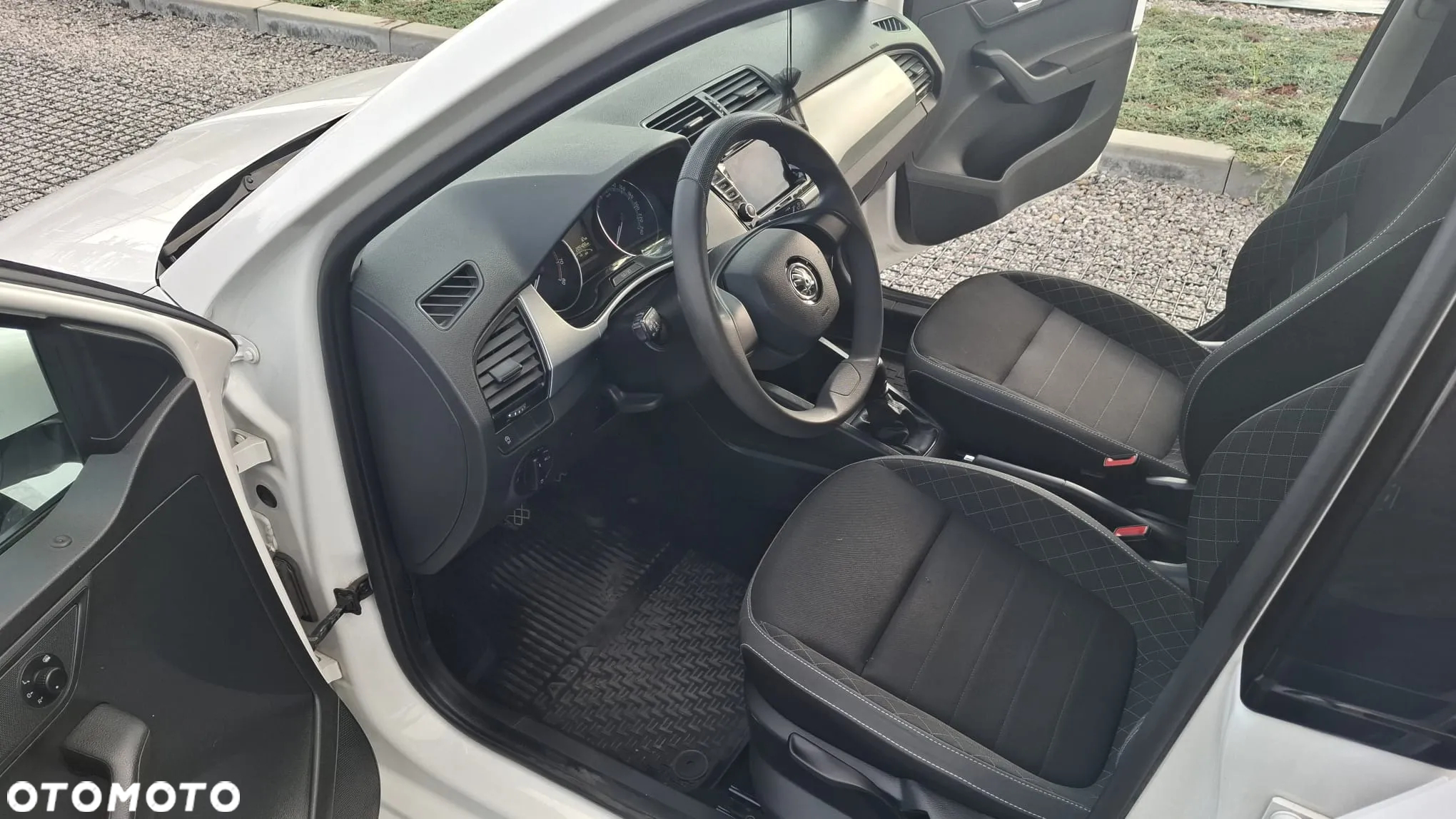 Skoda Fabia 1.0 TSI Ambition - 8