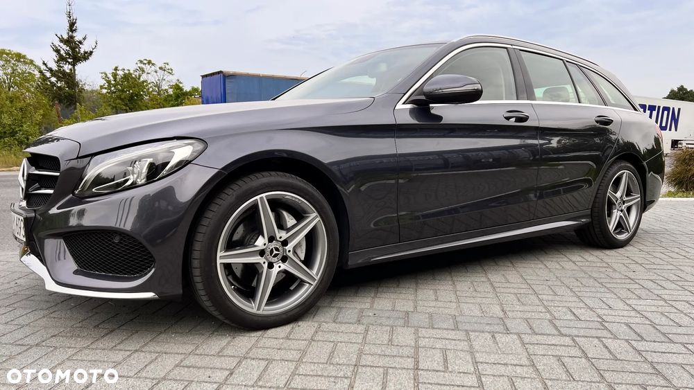 Mercedes-Benz Klasa C 200 4-Matic 7G-TRONIC - 4