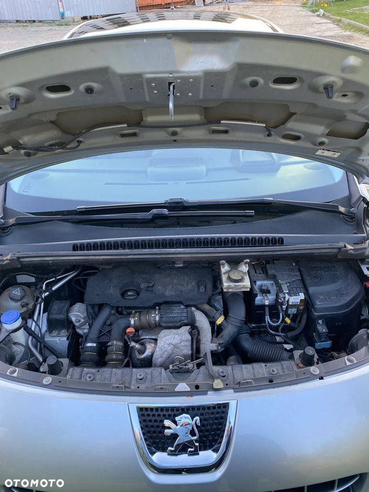 Peugeot 3008 1.6 HDi Premium - 19