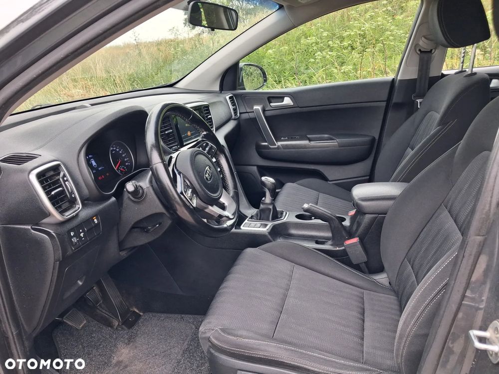 Kia Sportage 1.6 GDI 2WD Attract - 13