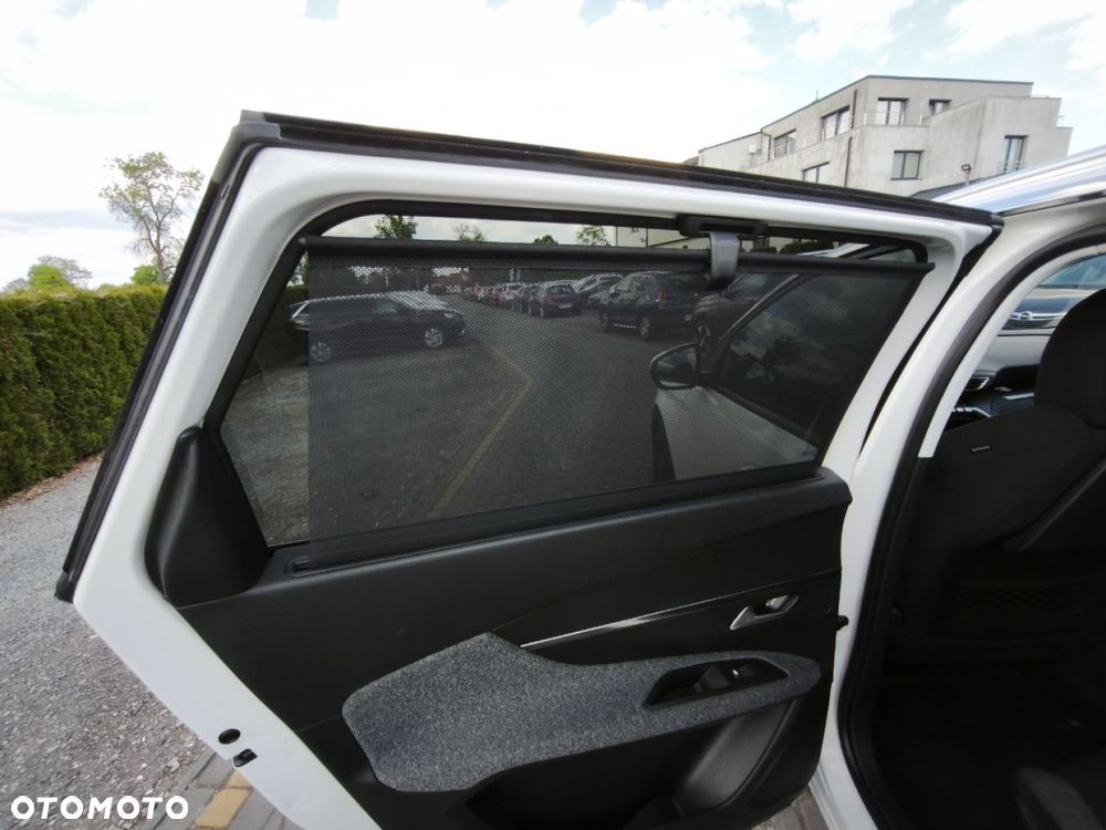 Peugeot 5008 - 18
