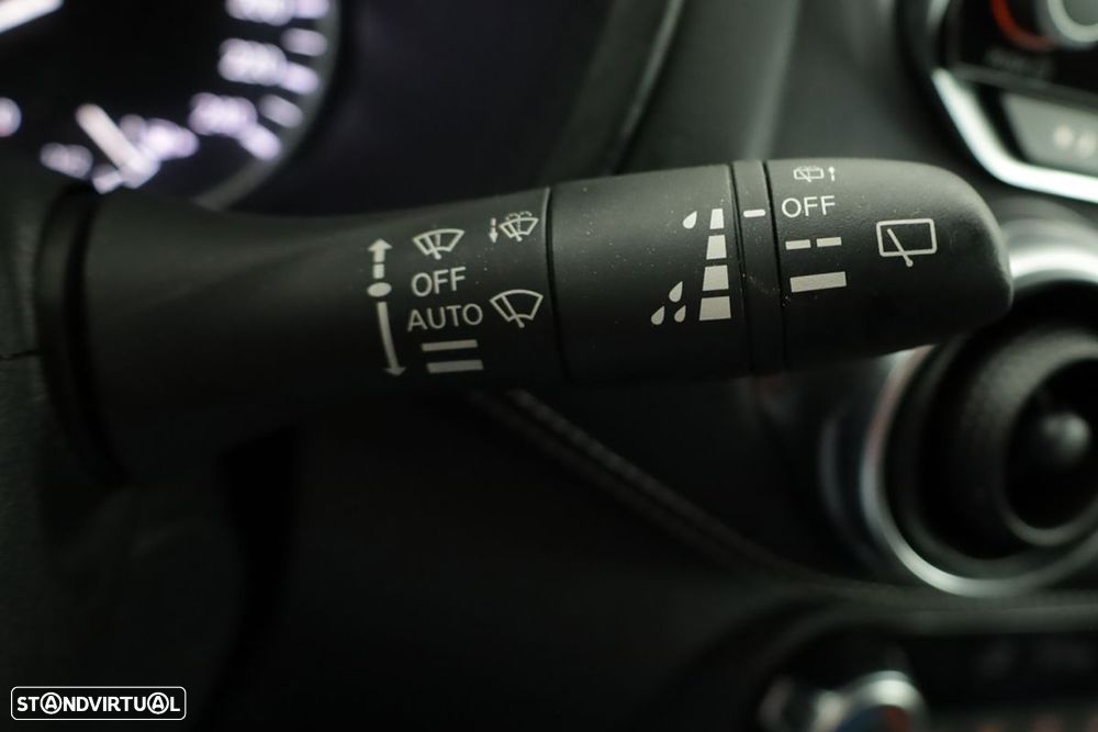 Nissan Juke 1.0 DIG-T Tekna - 18