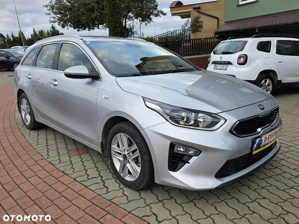Kia Ceed - 5
