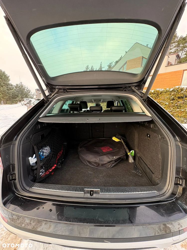 Skoda Superb 2.0 TSI 4x4 Scout DSG - 24