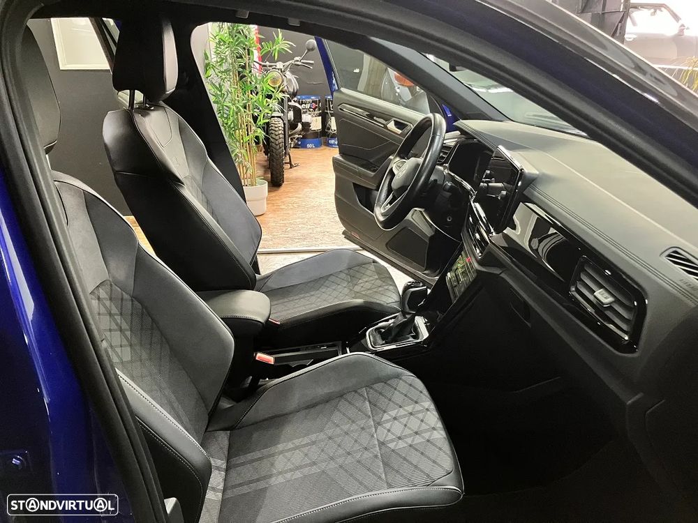 VW T-Roc 1.5 TSI R-Line DSG - 14