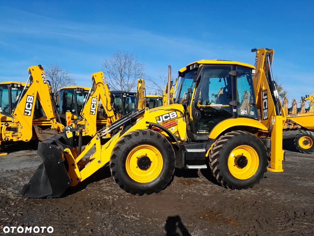JCB JCB 4CX AEC  2022r - 2