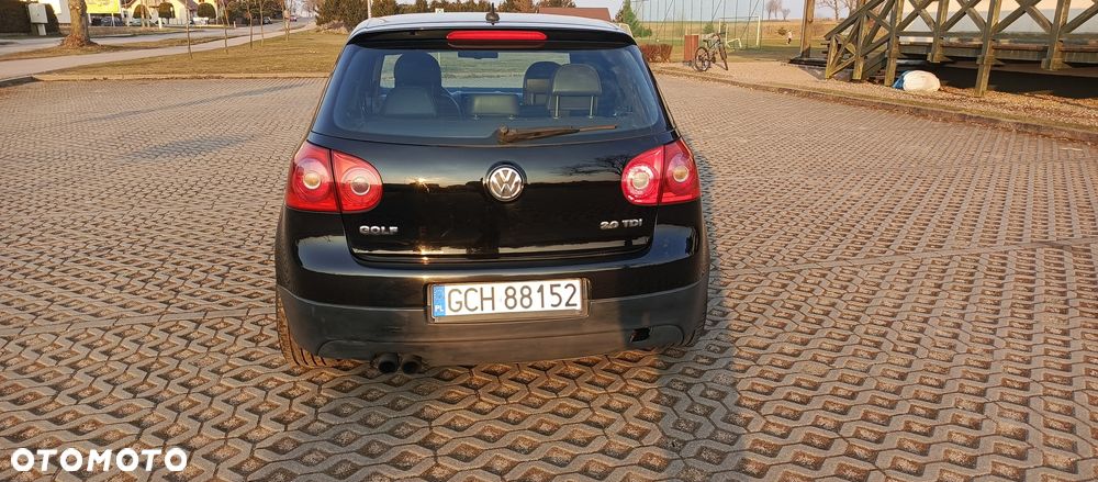 Volkswagen Golf V 03-08 - 4