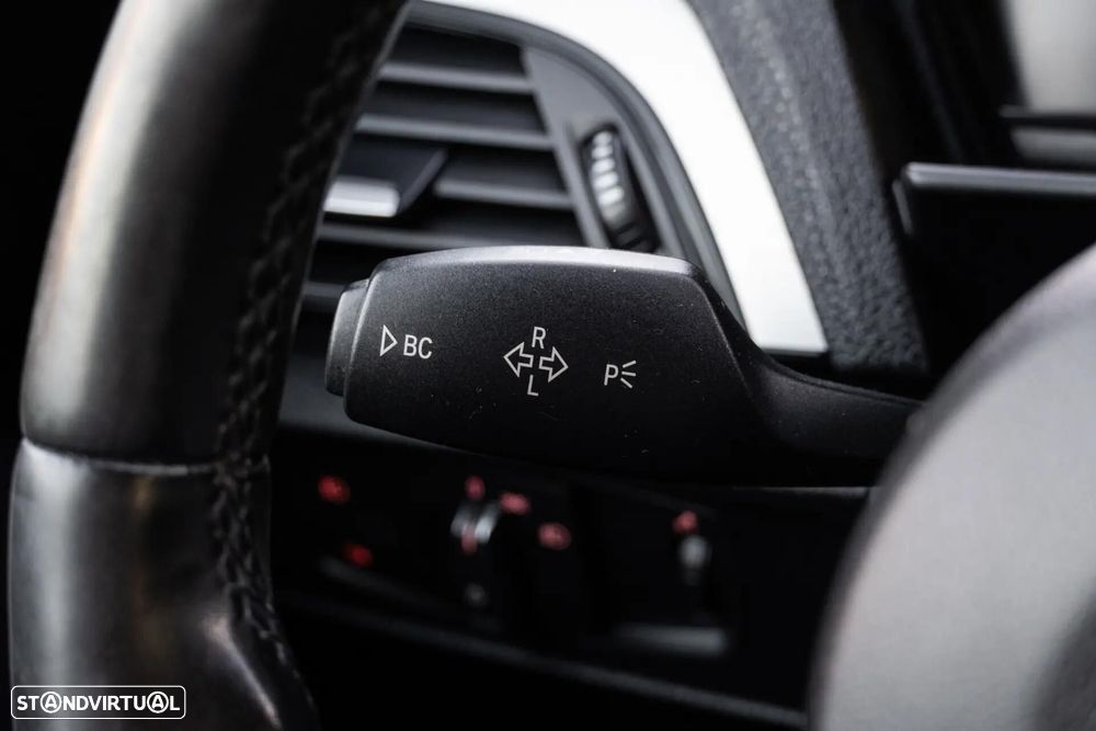 BMW 116 d EDynamics Line Sport - 43