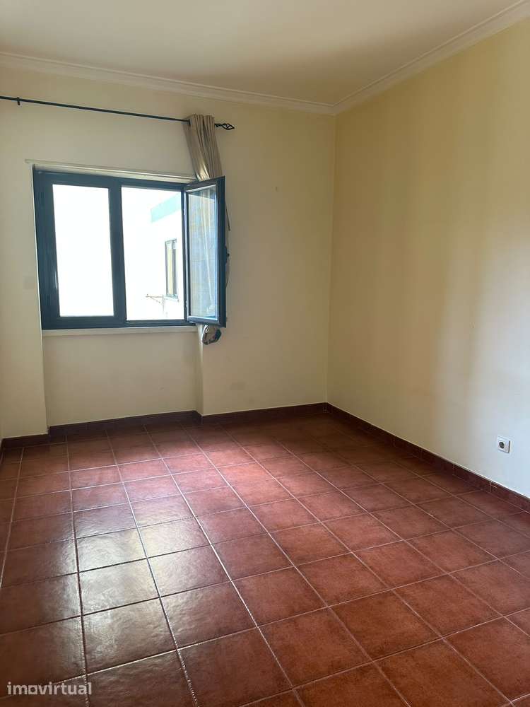 Apartamento T2 no Centro de Carcavelos - Grande imagem: 5/6