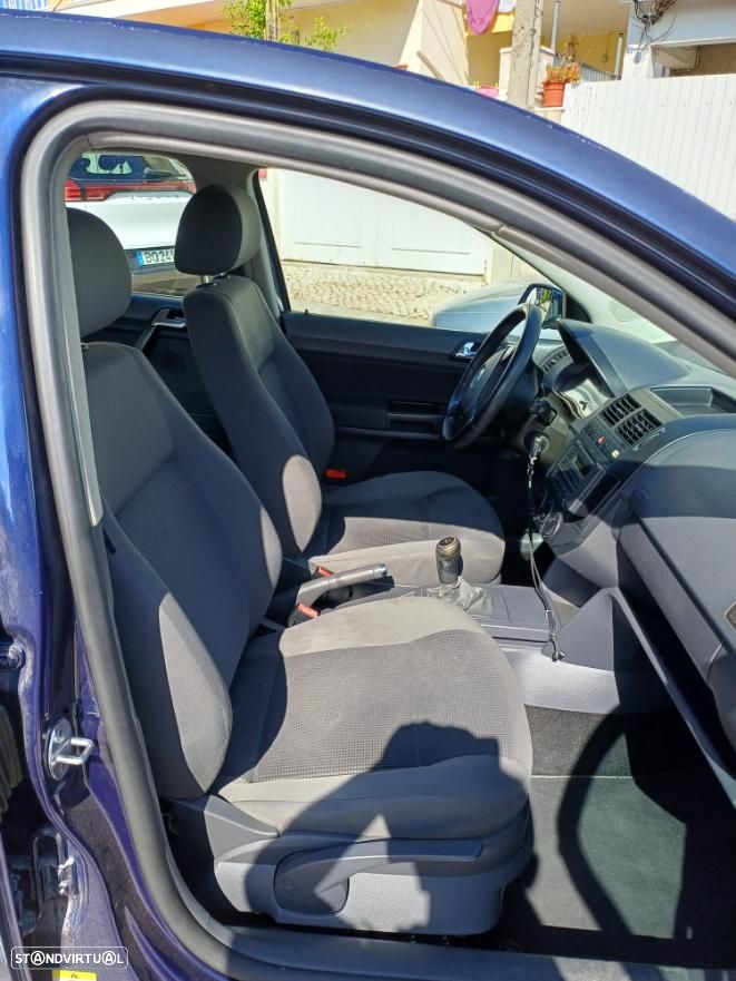 VW Polo 1.4 TDi Confortline - 15