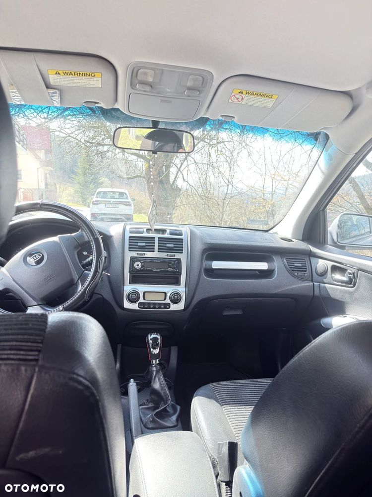 Kia Sportage 2.0 CRDi Tour - 6