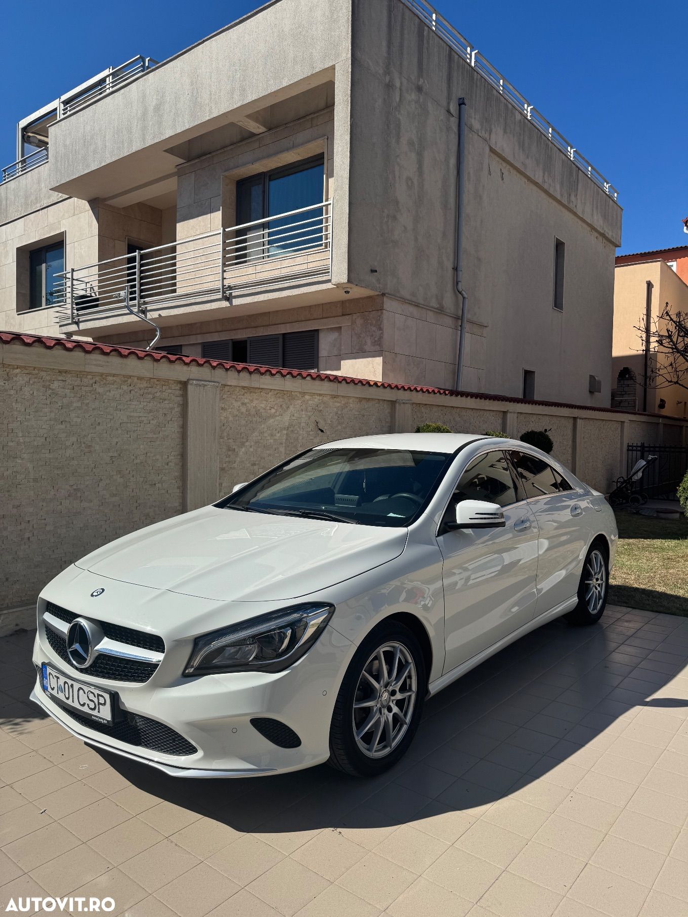 Mercedes-Benz CLA - 1