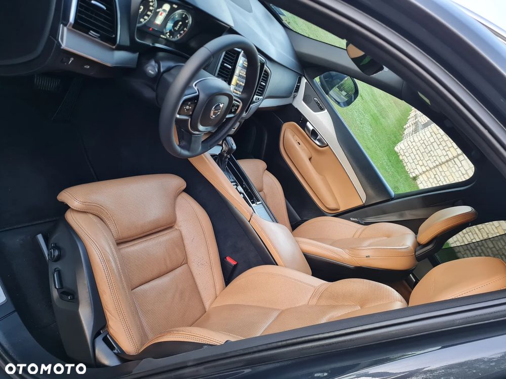 Volvo XC 90 D5 AWD Inscription - 14