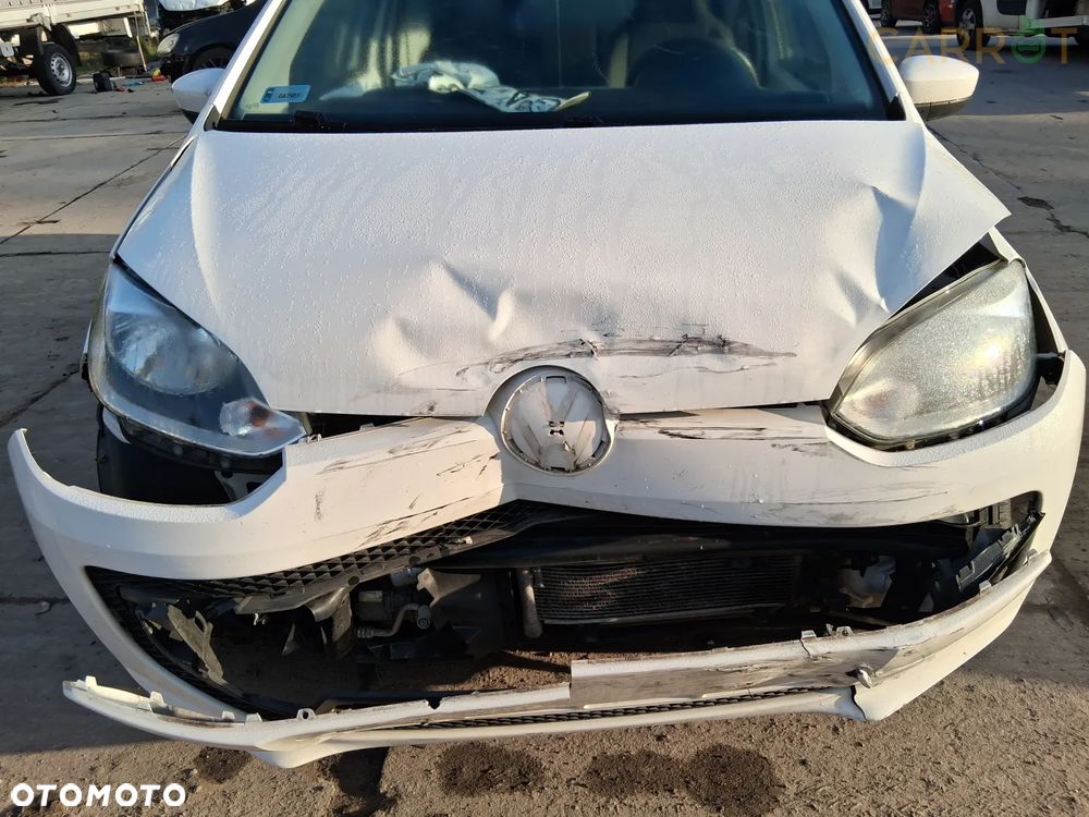 Volkswagen up! 1.0 move - 12