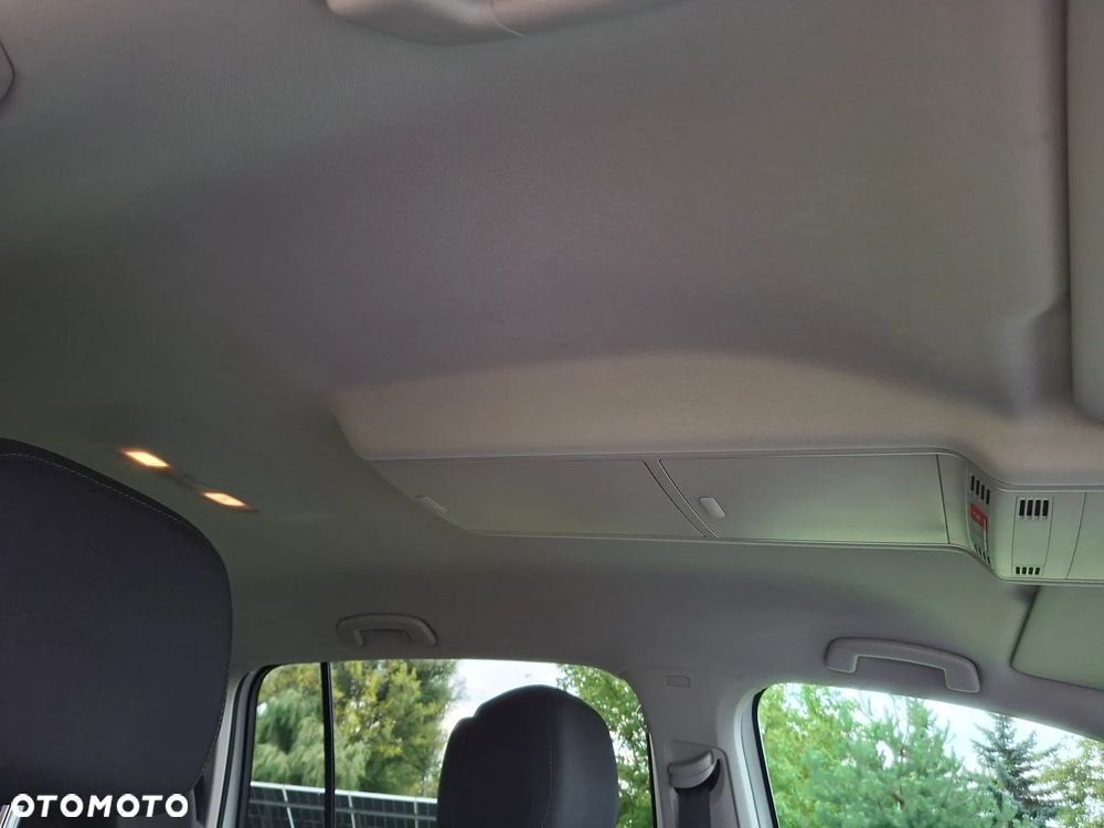 Volkswagen Touran 1.5 TSI EVO Comfortline DSG - 22