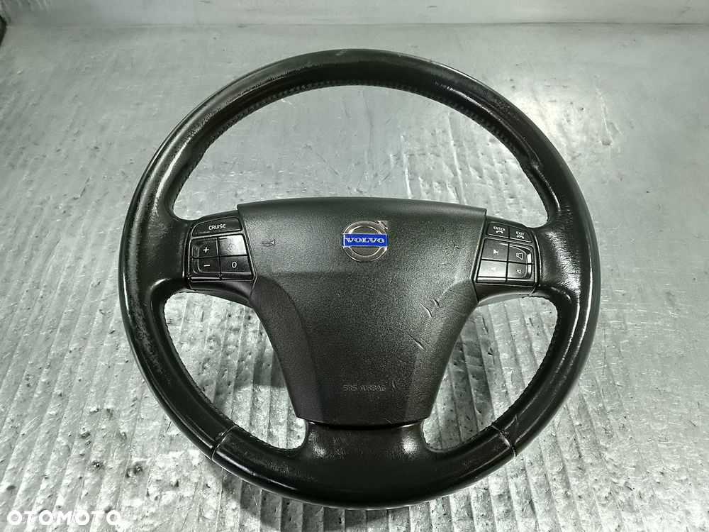 KIEROWNICA Z PODUSZKĄ VOLVO C30 ( 06-12 ) 55150060  55150001 30778758 - 1