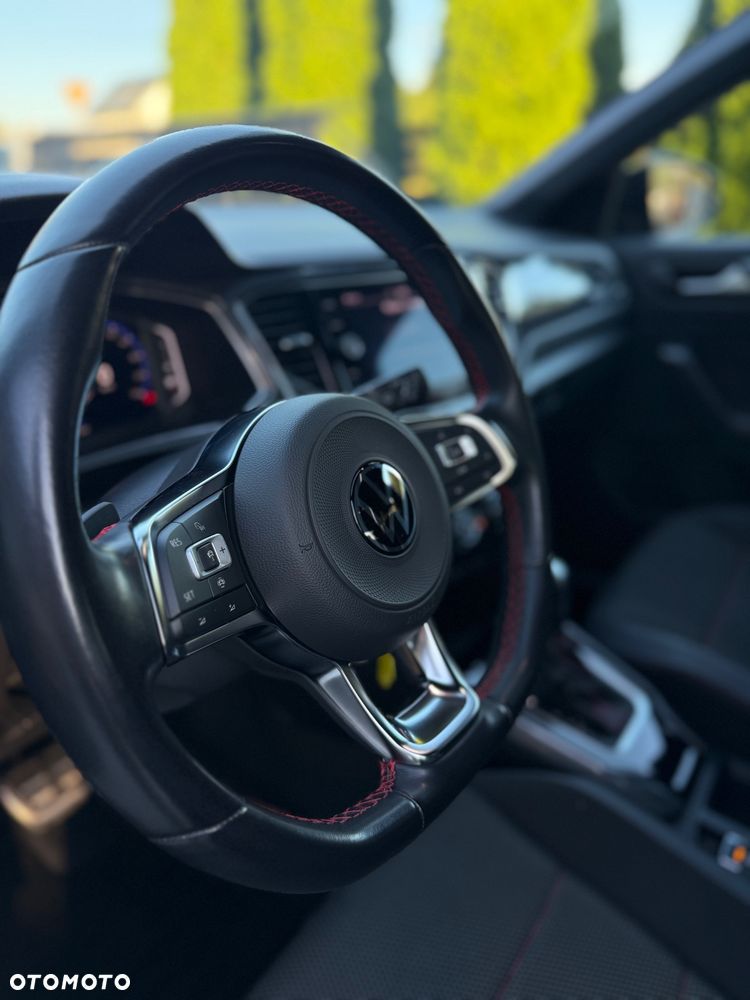 Volkswagen T-Roc 1.5 TSI ACT Premium DSG - 30