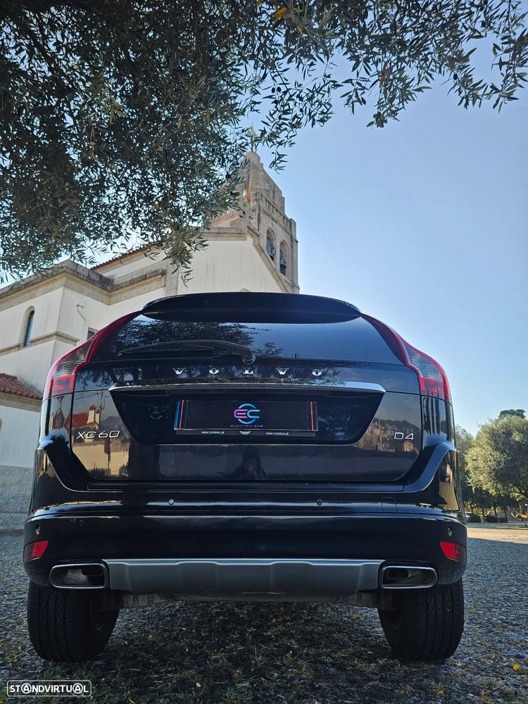 Volvo XC 60 2.0 D4 Dynamic Edition - 12